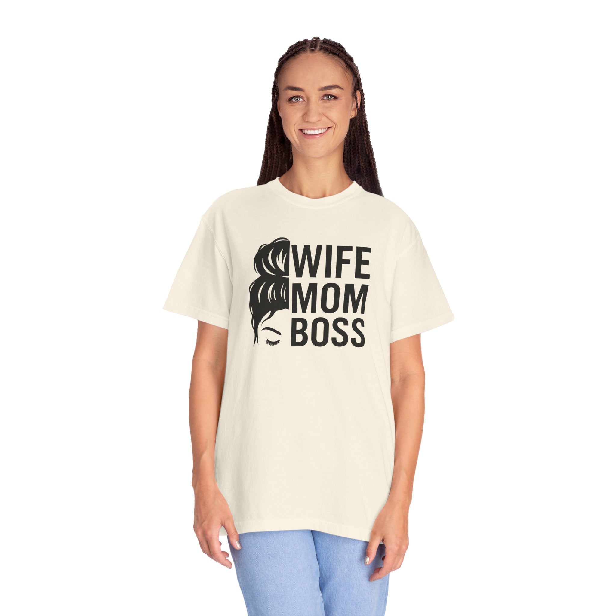 Wife Mom Boss T-Shirt, Unisex Tee for Moms, Gift for New Moms, Casual Outfit, Mother's Day Gift
