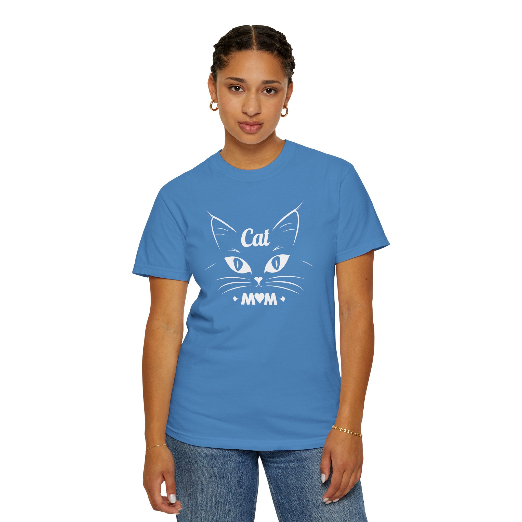 Cat Mom T-shirt