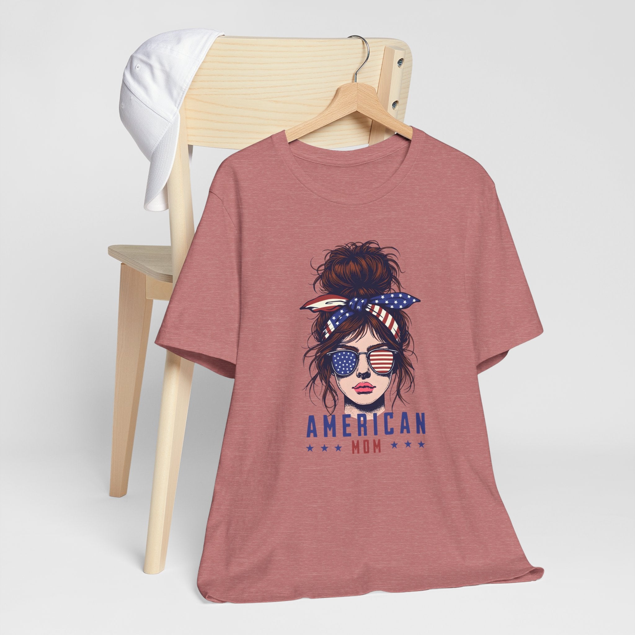 American Mom T-Shirt – Patriotic Mom Graphic Tee