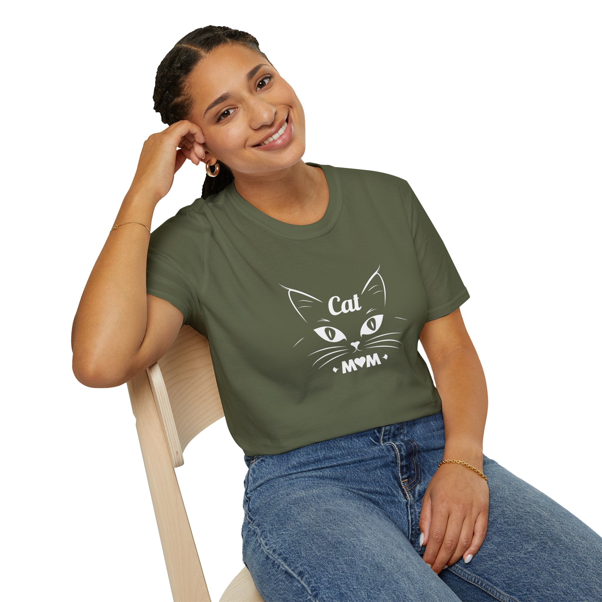 Cat Mom T-Shirt, Cute Cat Lover Tee, Purr-fect Gift for Cat Owners, Animal Lover Apparel, Pet Mom Shirt