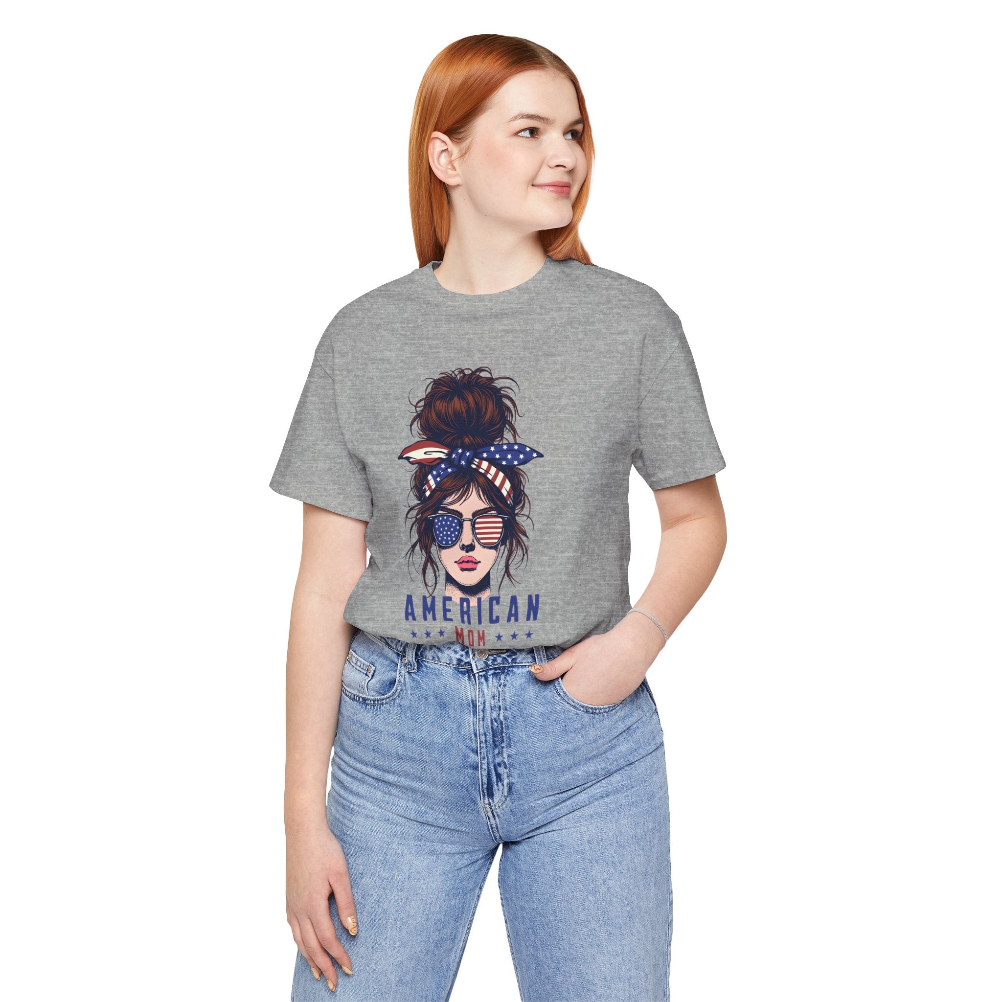American Mom T-Shirt – Patriotic Mom Graphic Tee