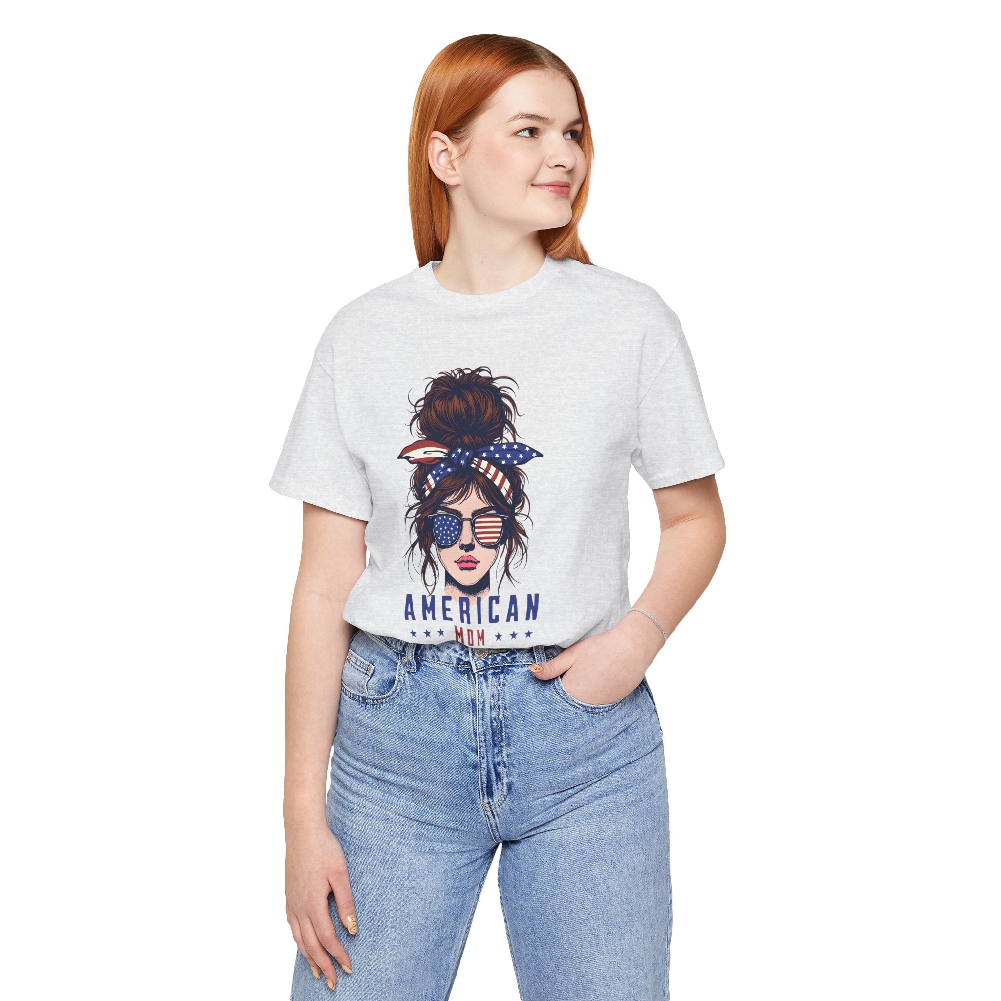American Mom T-Shirt – Patriotic Mom Graphic Tee