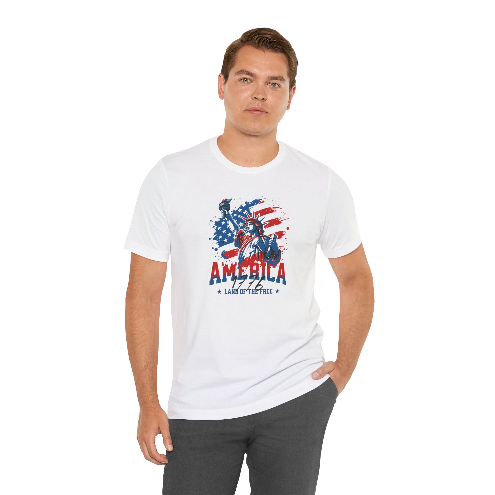 America 1776 Statue of Liberty Graphic Tee - Land of the Free Patriotic T-Shirt