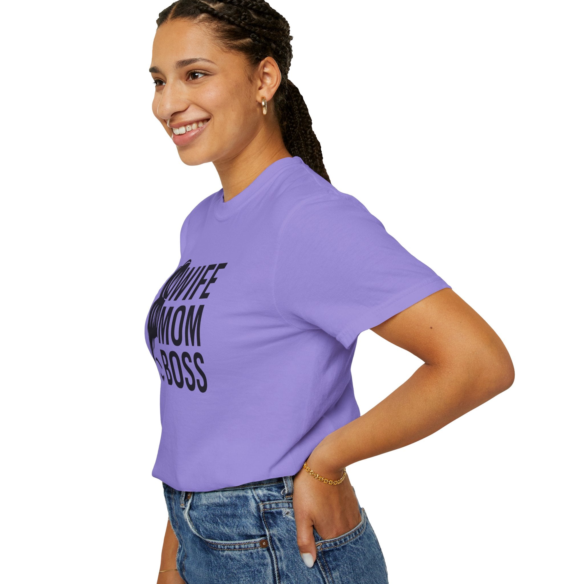 Wife Mom Boss T-Shirt, Unisex Tee for Moms, Gift for New Moms, Casual Outfit, Mother's Day Gift