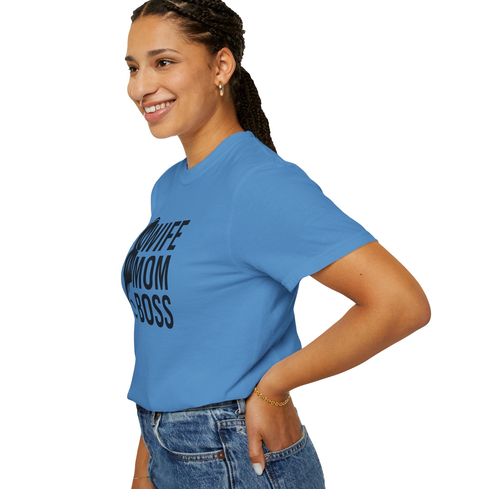 Wife Mom Boss T-Shirt, Unisex Tee for Moms, Gift for New Moms, Casual Outfit, Mother's Day Gift