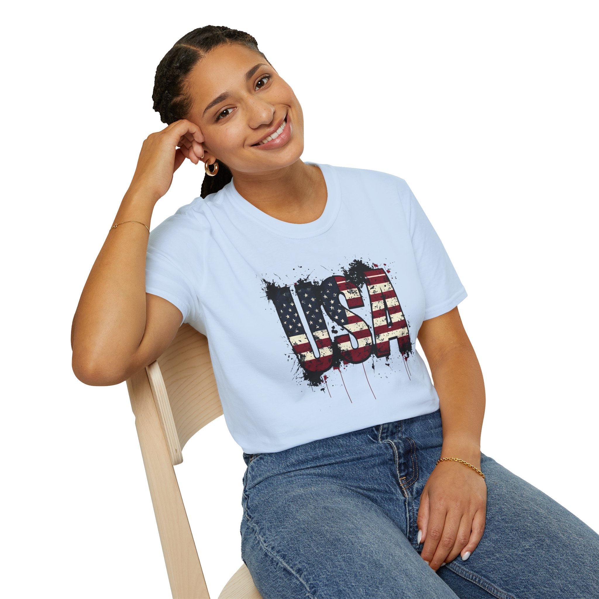 USA Flag Grunge T-Shirt — Distressed American Flag Graphic Tee for 4th of July