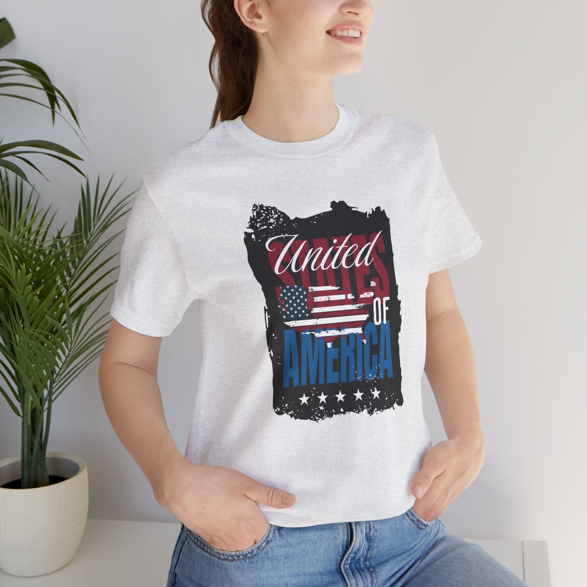 United of America Flag T-Shirt — Patriotic USA Graphic Tee