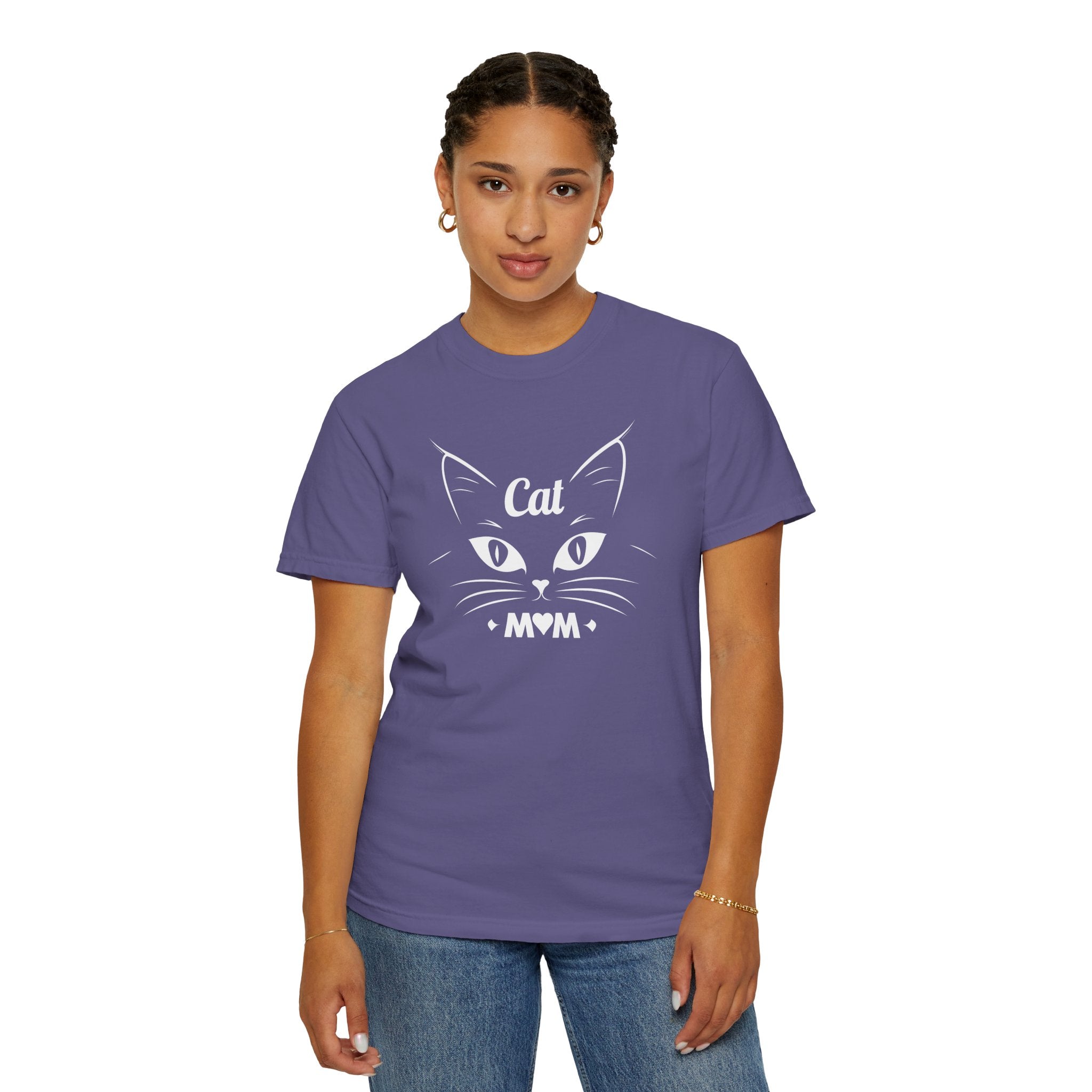 Cat Mom T-shirt