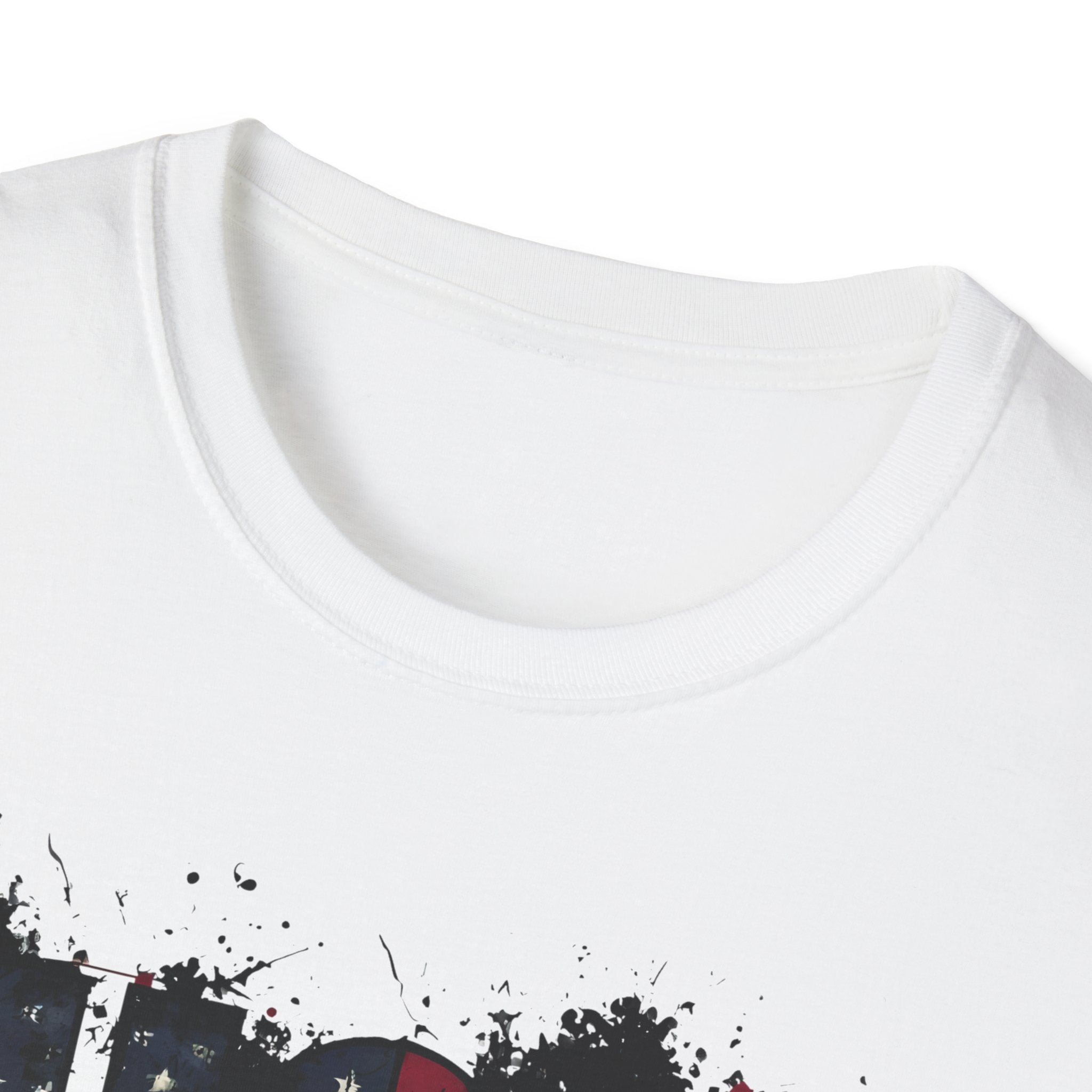 USA Flag Grunge T-Shirt — Distressed American Flag Graphic Tee for 4th of July