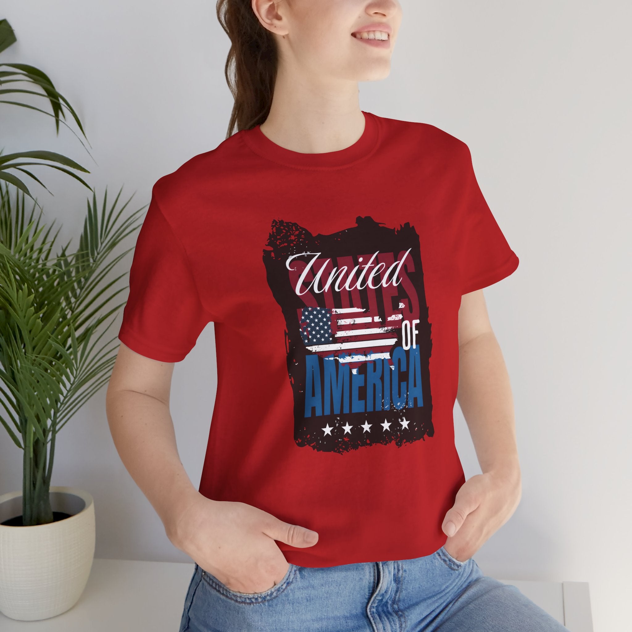 United of America Flag T-Shirt — Patriotic USA Graphic Tee
