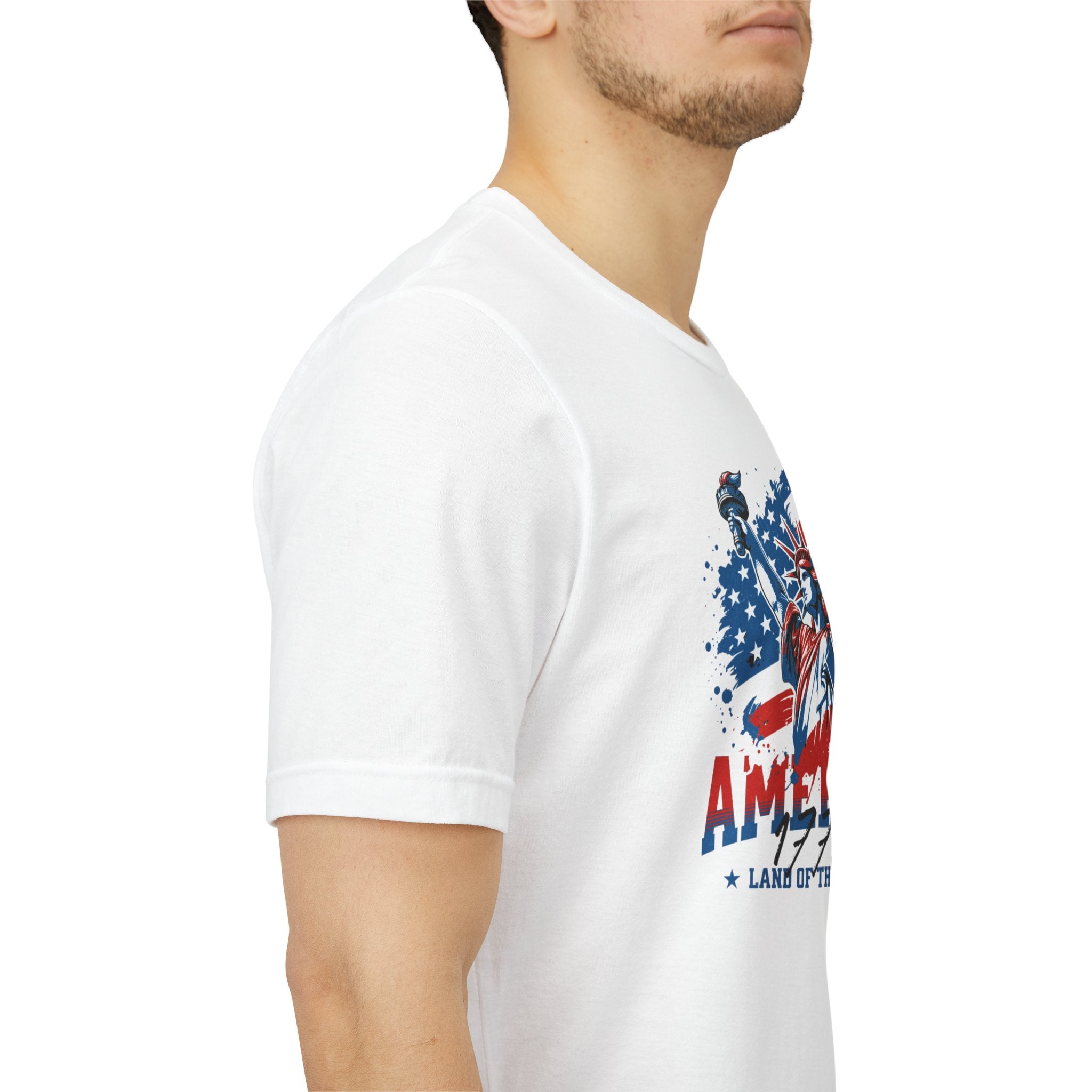 America 1776 Statue of Liberty Graphic Tee - Land of the Free Patriotic T-Shirt