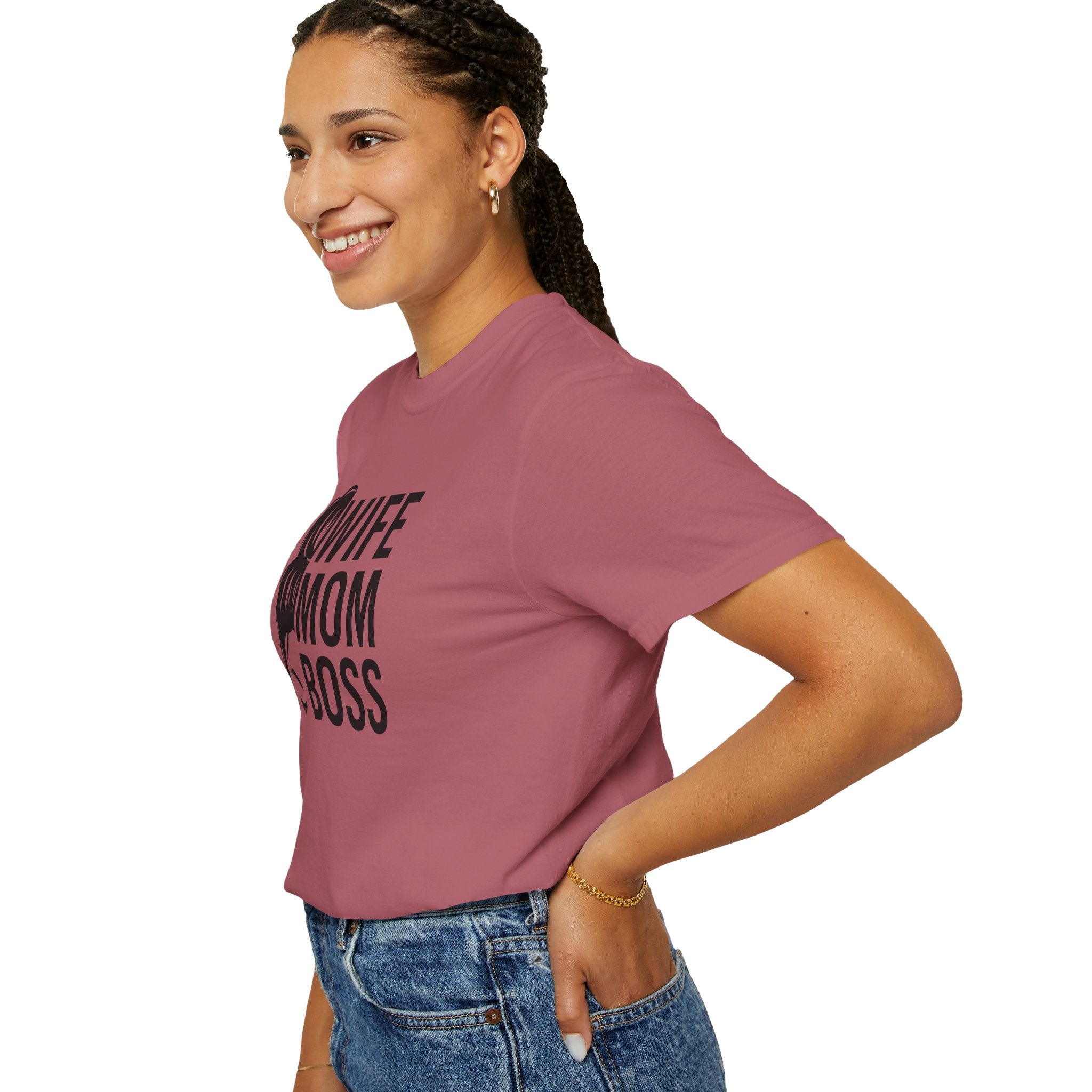 Wife Mom Boss T-Shirt, Unisex Tee for Moms, Gift for New Moms, Casual Outfit, Mother's Day Gift