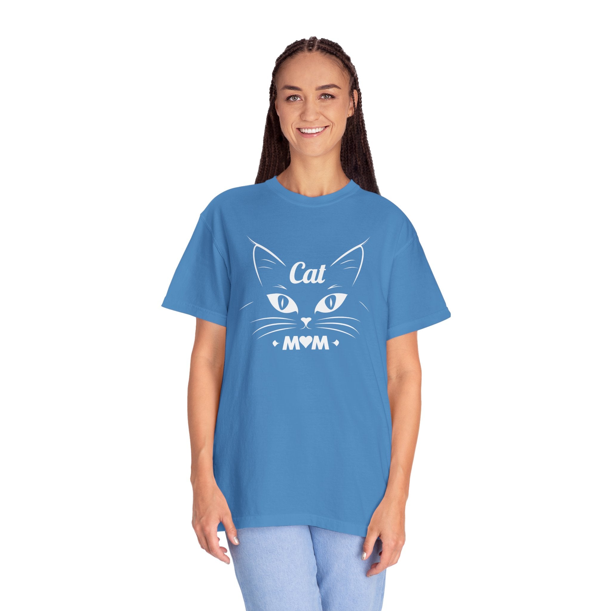 Cat Mom T-shirt