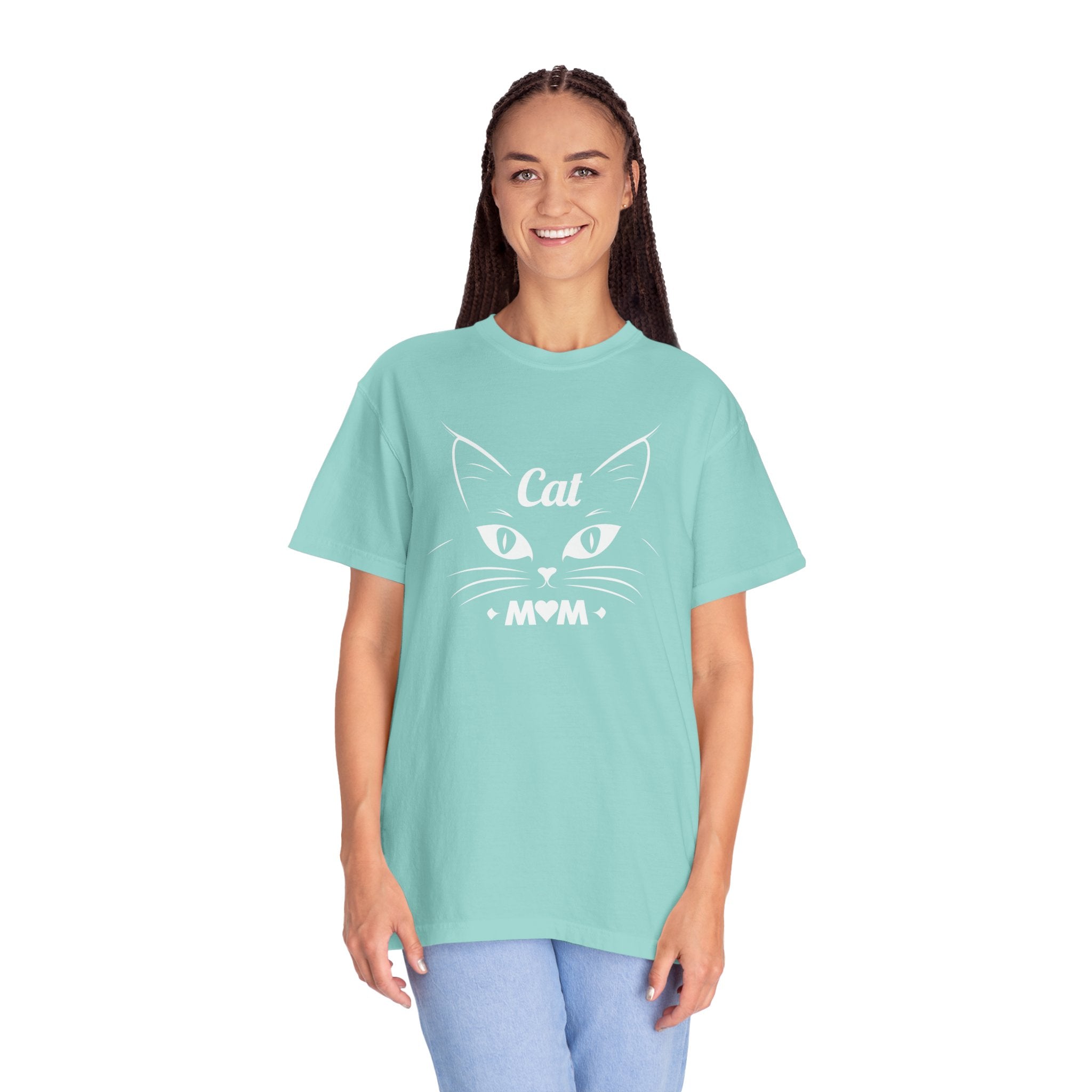 Cat Mom T-shirt