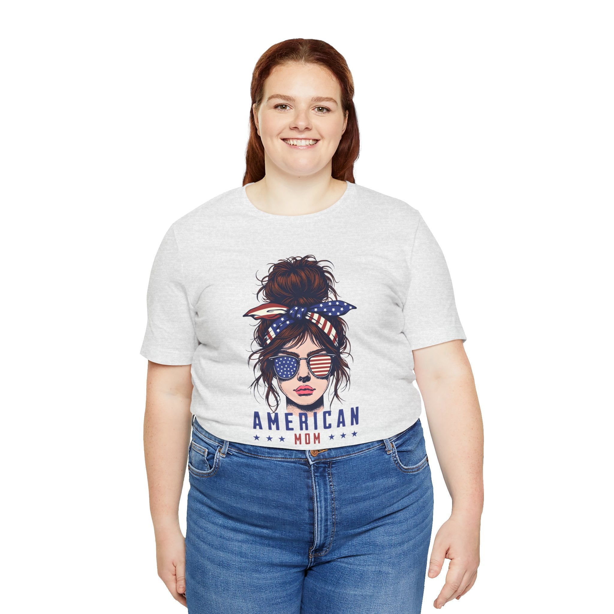 American Mom T-Shirt – Patriotic Mom Graphic Tee