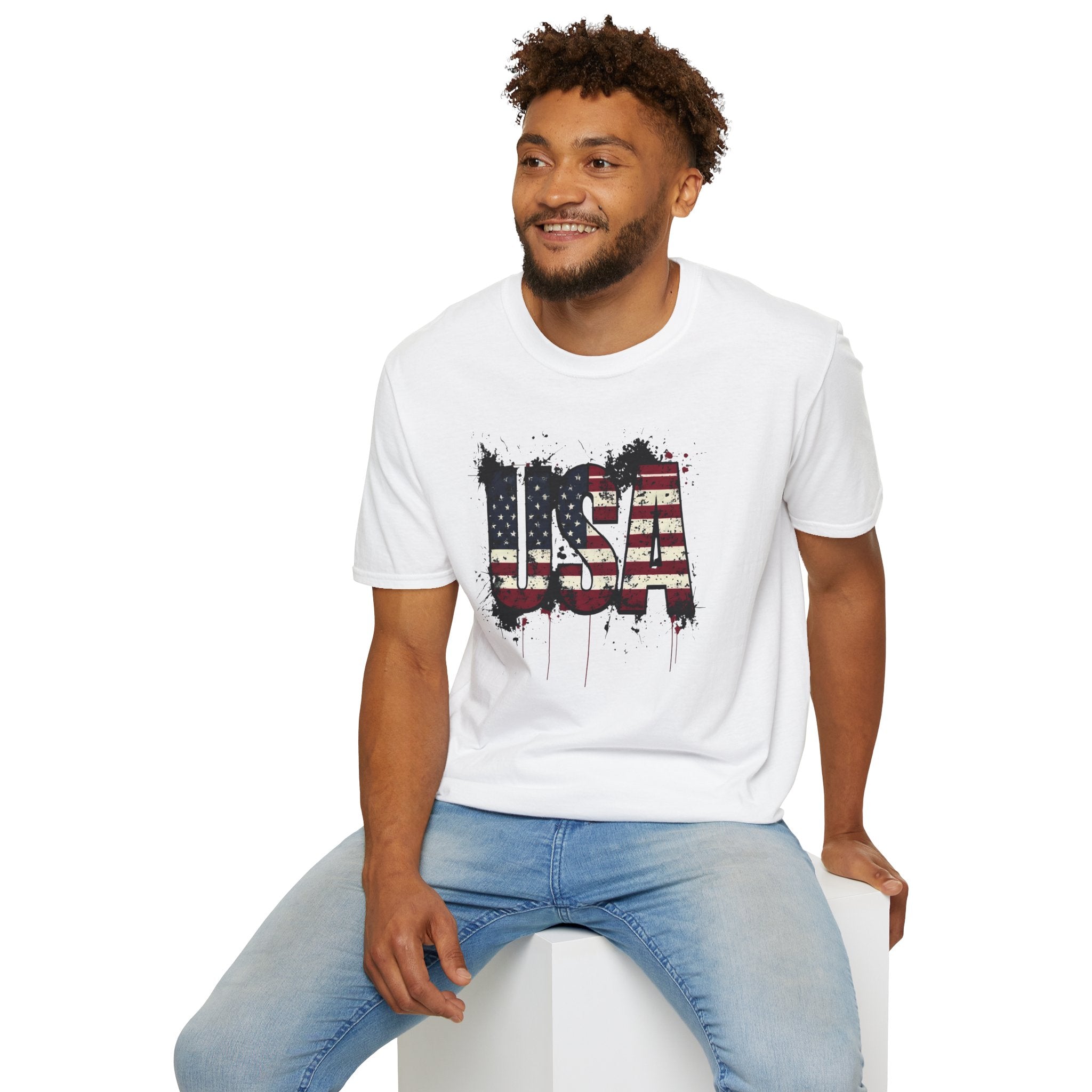 USA Flag Grunge T-Shirt — Distressed American Flag Graphic Tee for 4th of July