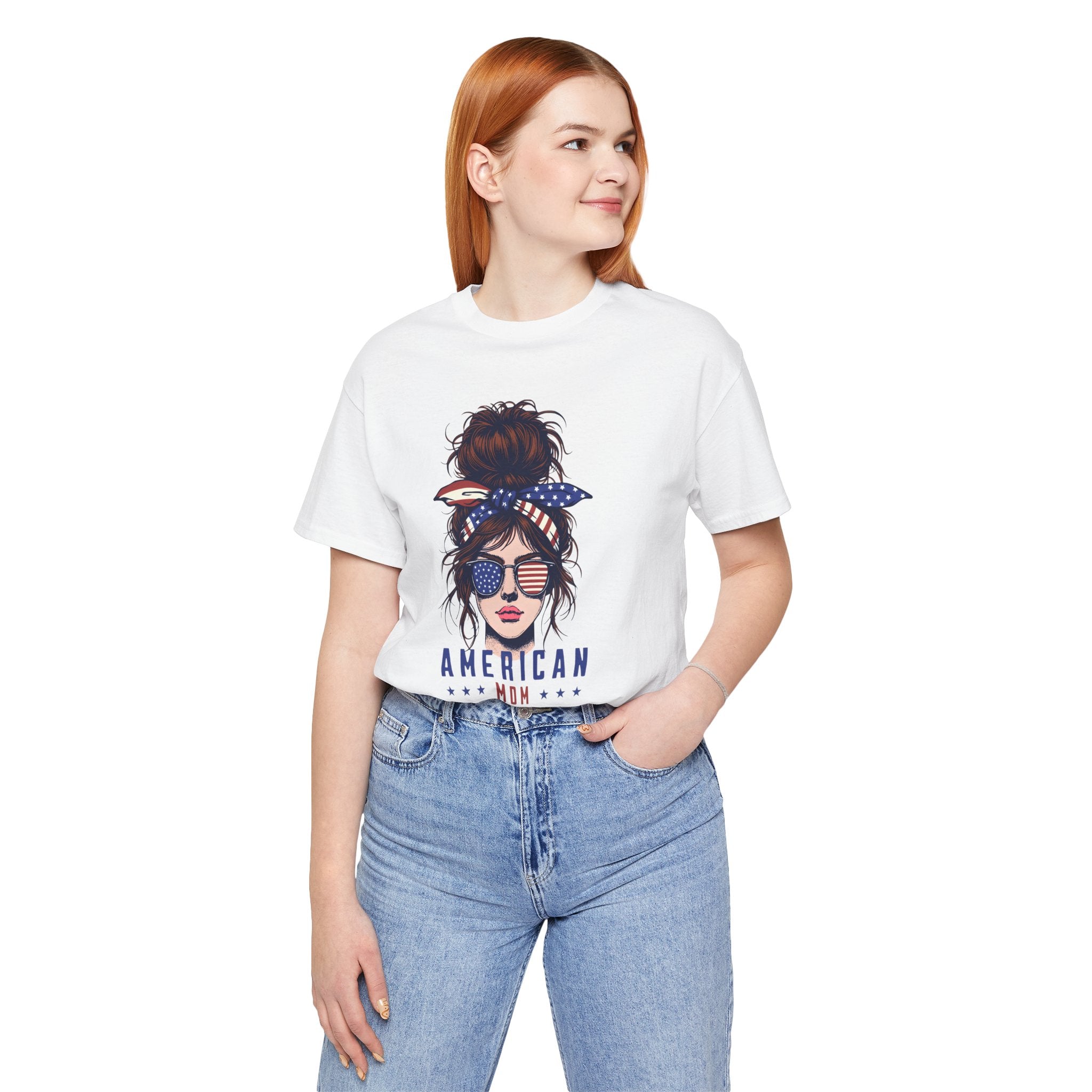 American Mom T-Shirt – Patriotic Mom Graphic Tee