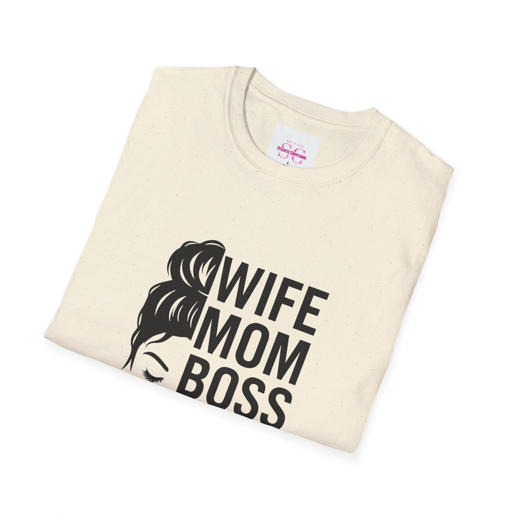 Wife Mom Boss T-Shirt, Unisex Graphic Tee for Moms, Gift for Mother's Day, Casual Wear, Birthday Present, Funny Mom Shirt