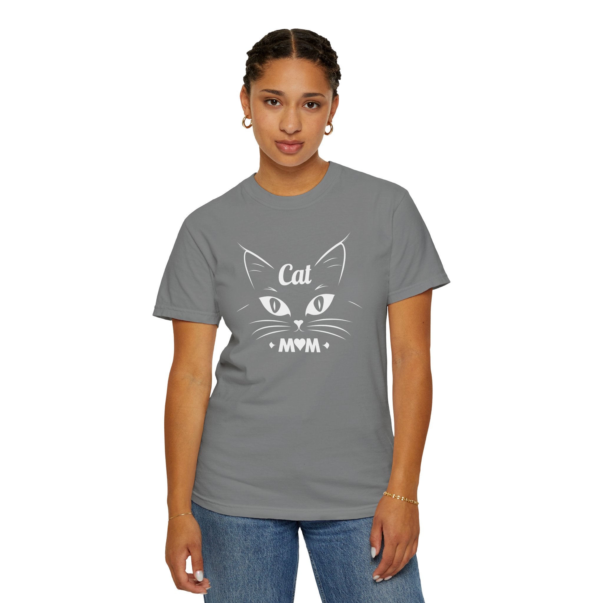 Cat Mom T-shirt