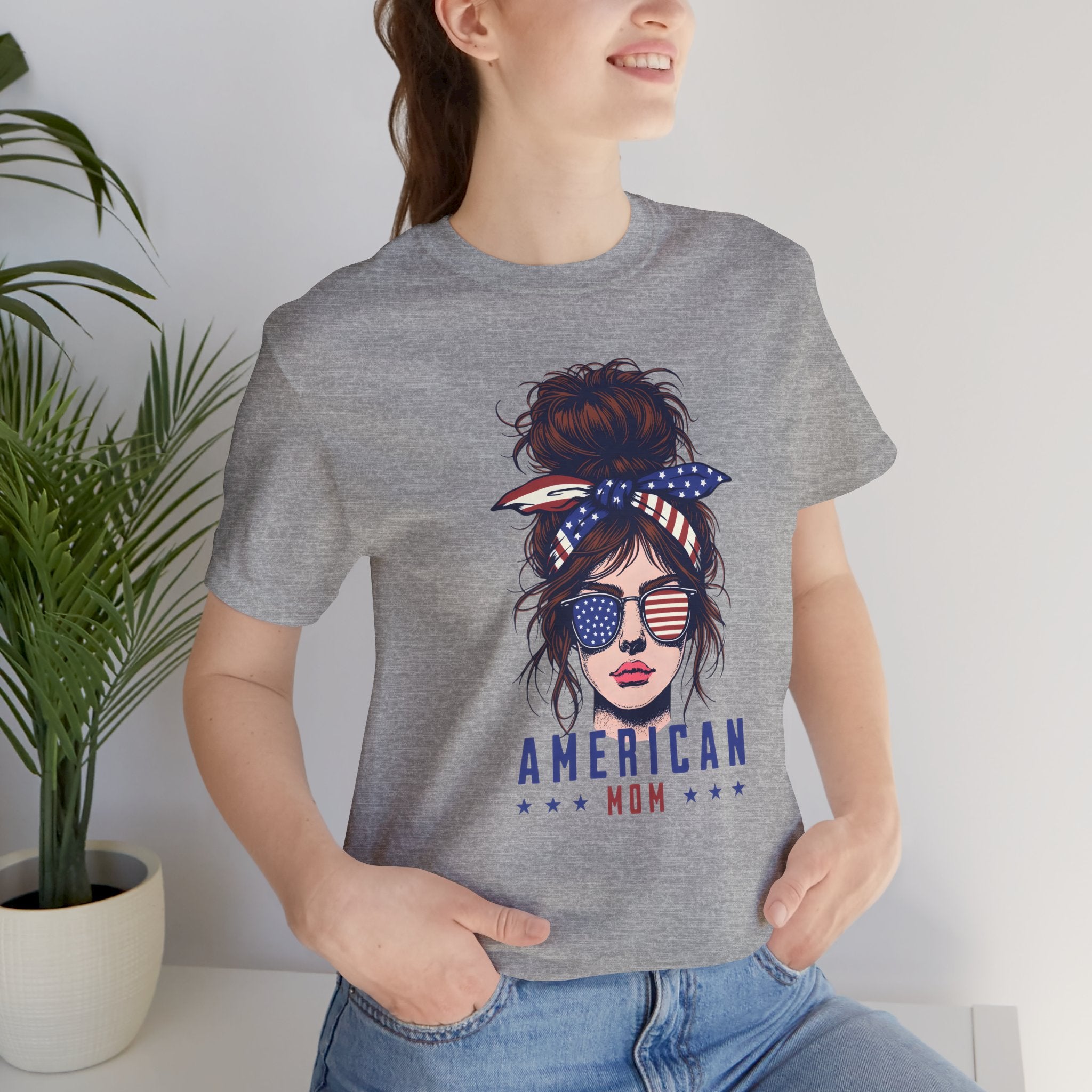 American Mom T-Shirt – Patriotic Mom Graphic Tee