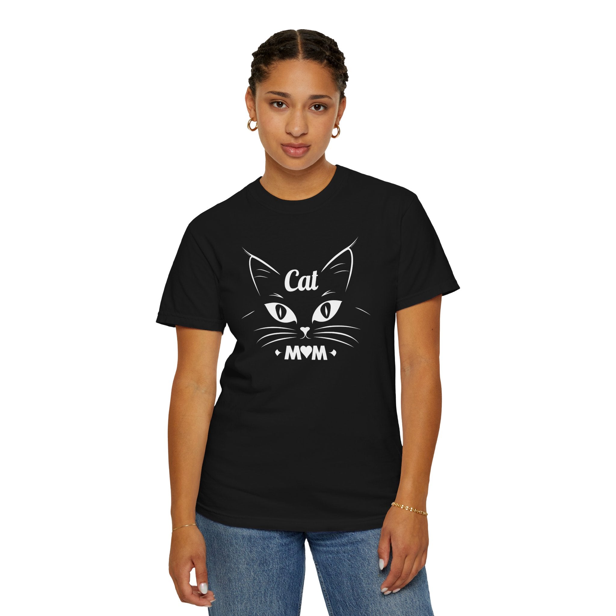 Cat Mom T-shirt