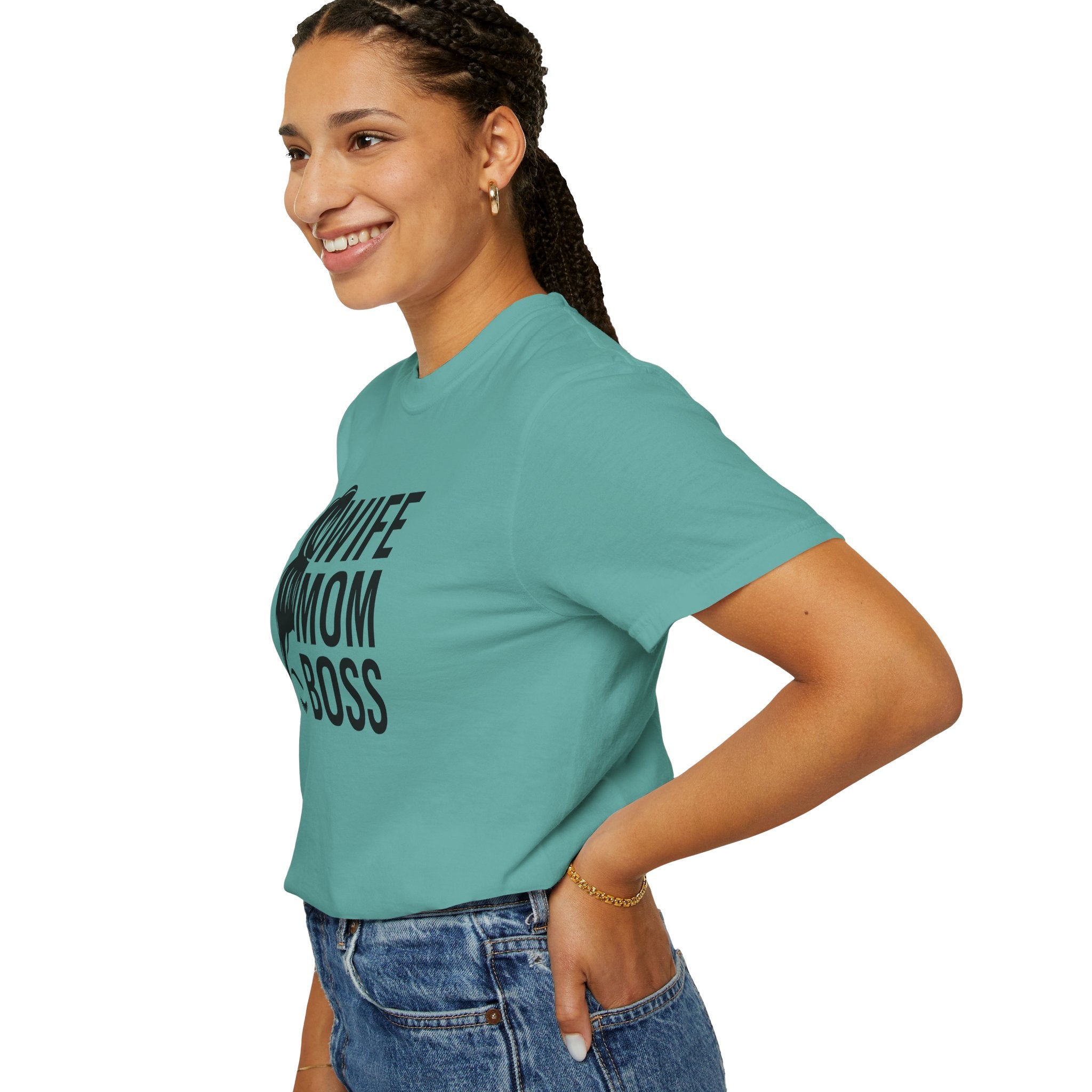 Wife Mom Boss T-Shirt, Unisex Tee for Moms, Gift for New Moms, Casual Outfit, Mother's Day Gift