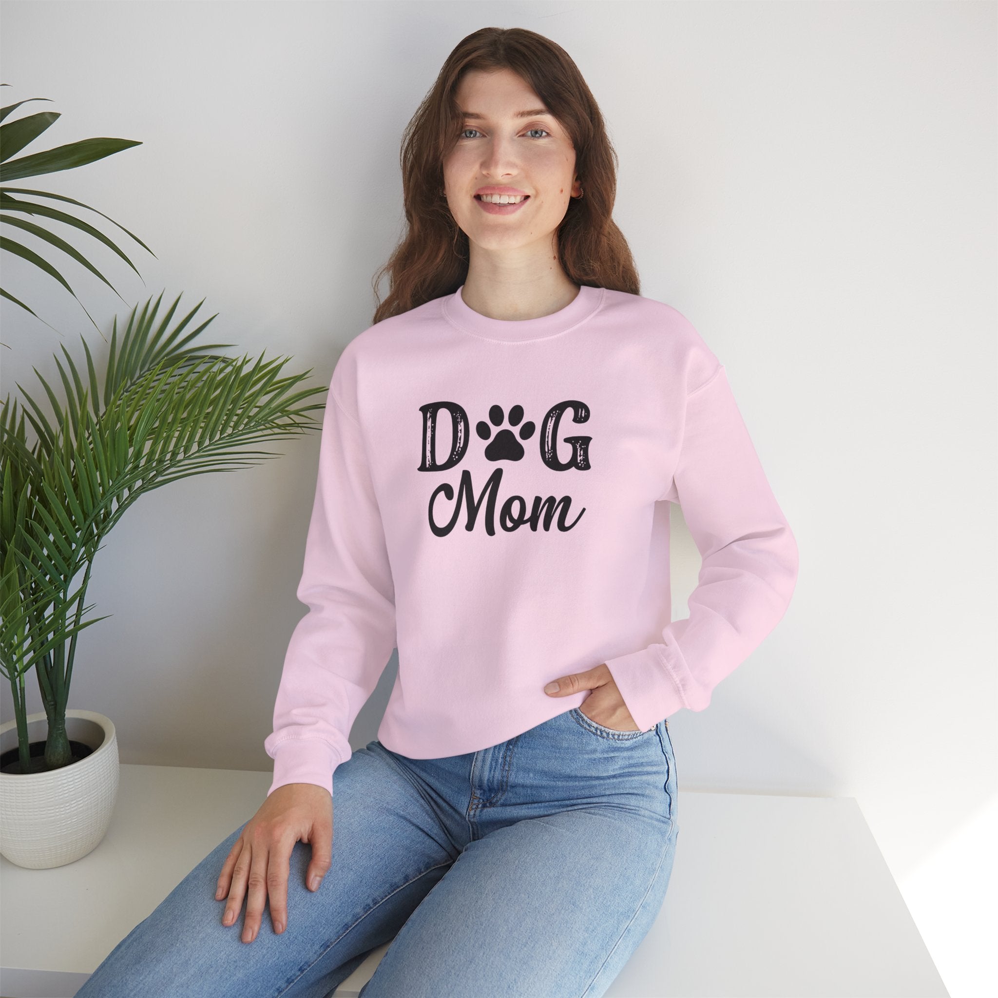 Dog Mom Crewneck Sweatshirt - Cozy Gift for Pet Lovers